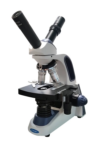 Microscopio que, por sus características de 2 observaciones simultáneas. Objetivos: 4X, 10X, 40X (retráctil), Inmersión 100X (retráctil), con óp