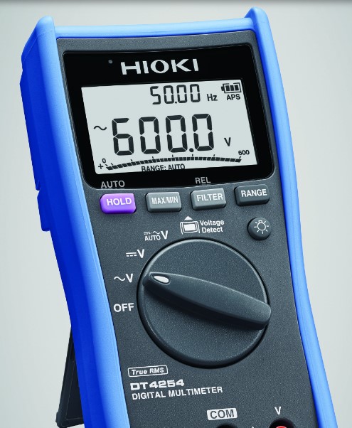 Solo mide voltaje diseñado para medir modulos fotovoltaicos y objetivos de alto voltaje de hasta 1700 V CC. Rango de frecuencia 99,99 Hz a 99,99 kHz